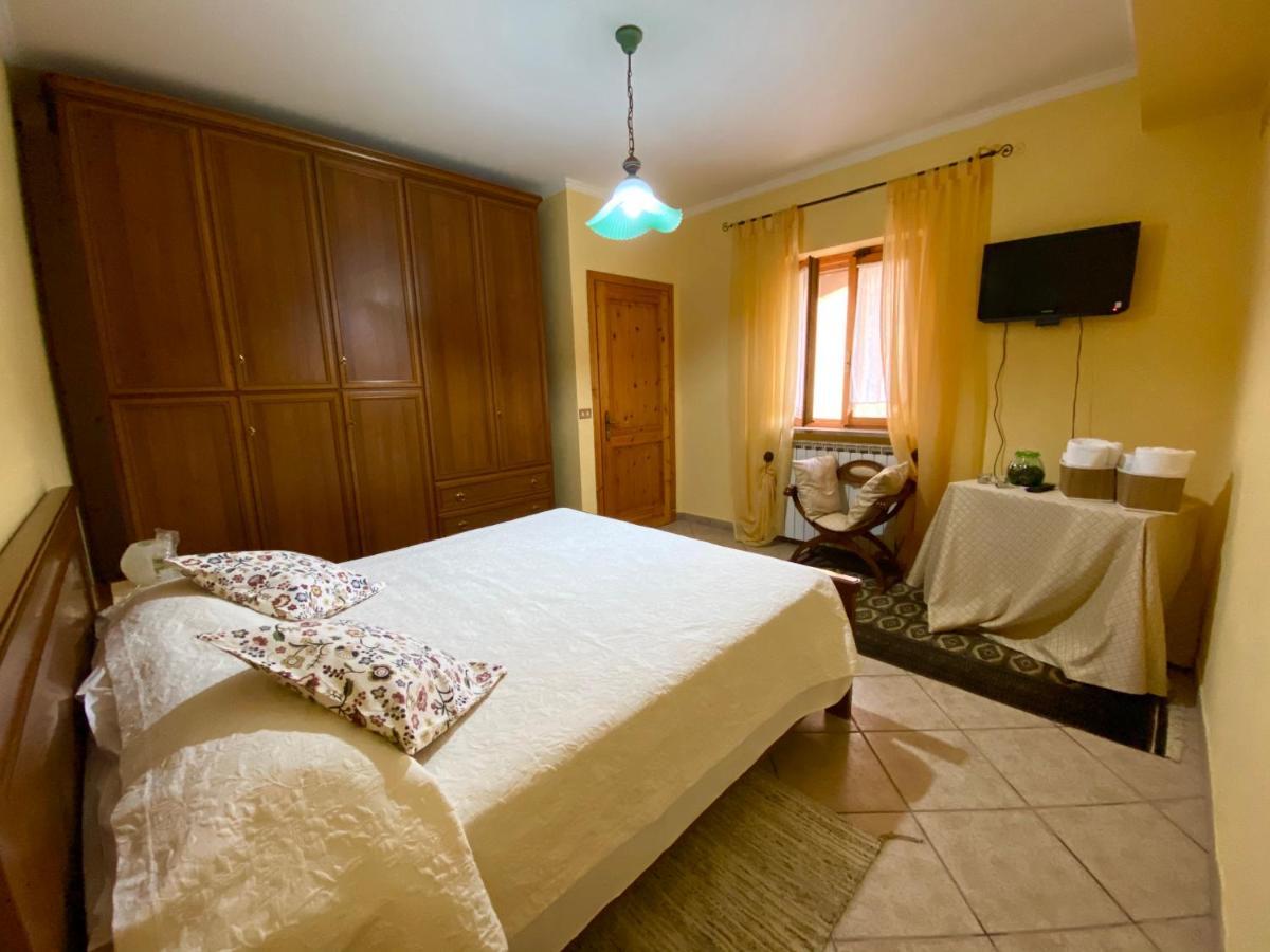 B&B A Casa Di Nonna Massa d'Albe Eksteriør bilde