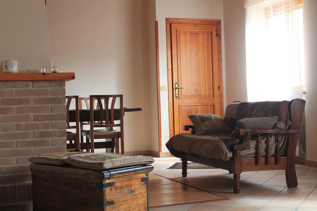 B&B A Casa Di Nonna Massa d'Albe Eksteriør bilde