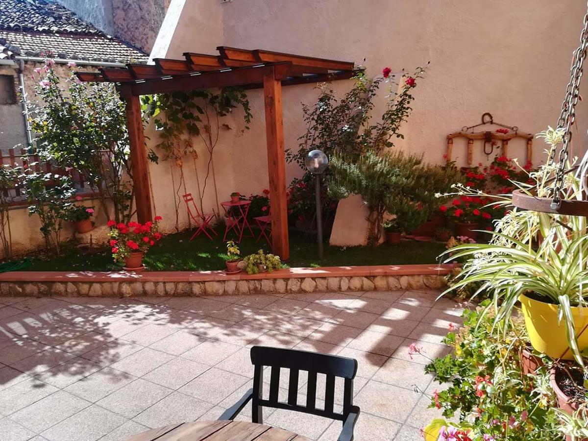 B&B A Casa Di Nonna Massa d'Albe Eksteriør bilde