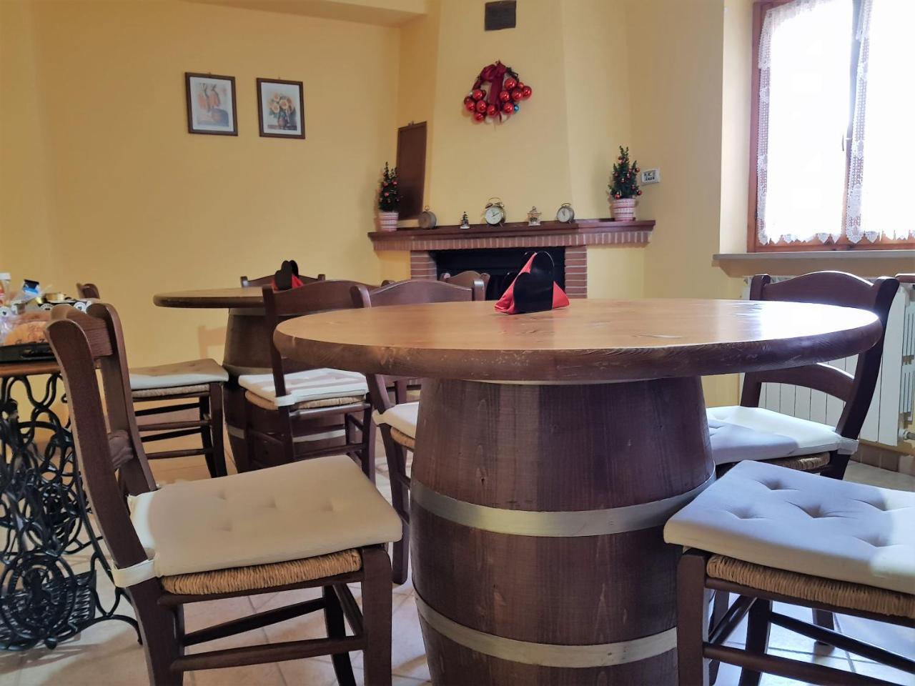 B&B A Casa Di Nonna Massa d'Albe Eksteriør bilde