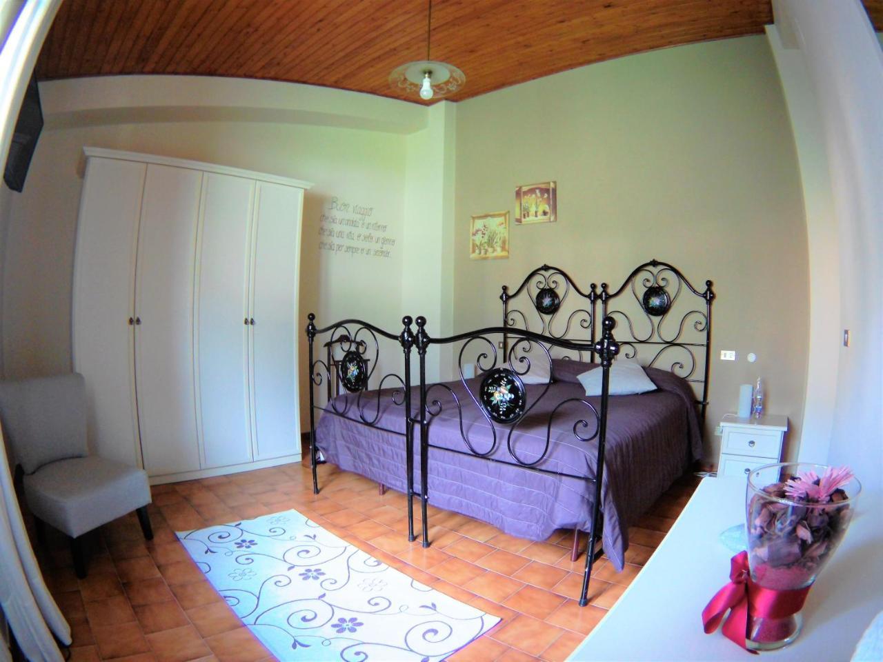 B&B A Casa Di Nonna Massa d'Albe Eksteriør bilde